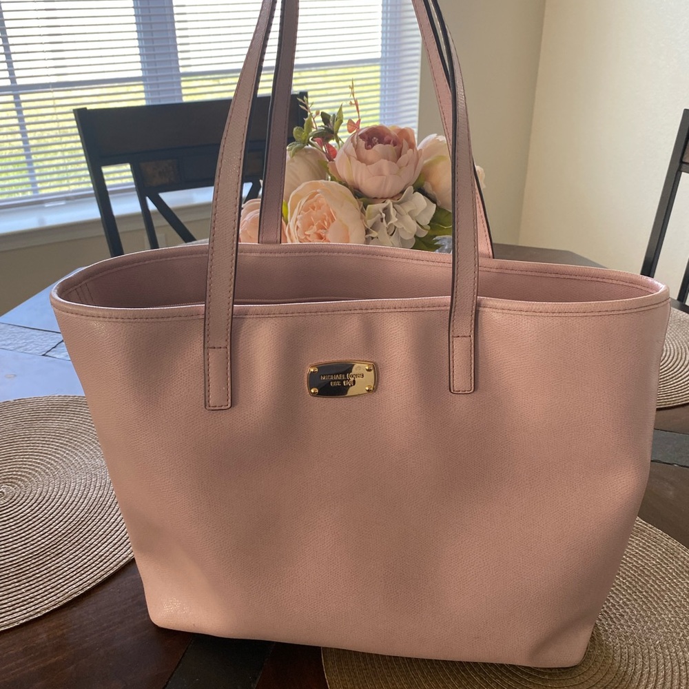 Michael Kors Tote Shoulder Bag - Picture 5 of 14
